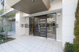 レジュールアッシュ梅田WEST GATEの物件外観写真